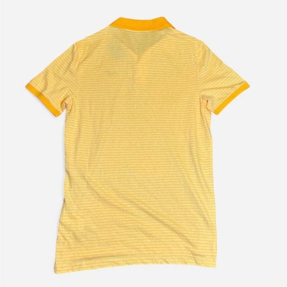 Hollister Men's Yellow Polo Shirt - Picture 2 of 5